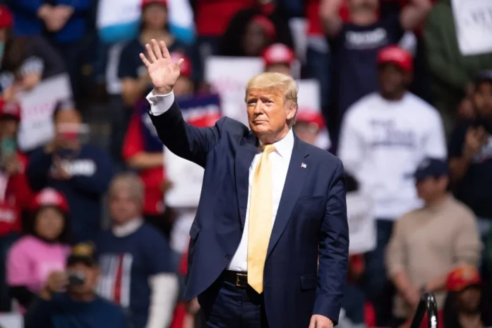 Trump Approval Rating Still Beats Democrats In New Poll Trump Approval Rating Still Beats Democrats In New Poll
