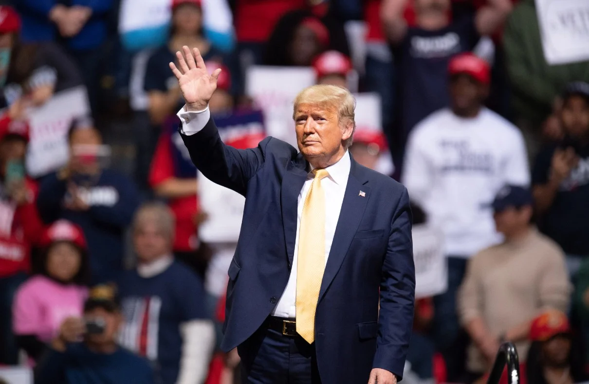 Trump Approval Rating Still Beats Democrats In New Poll